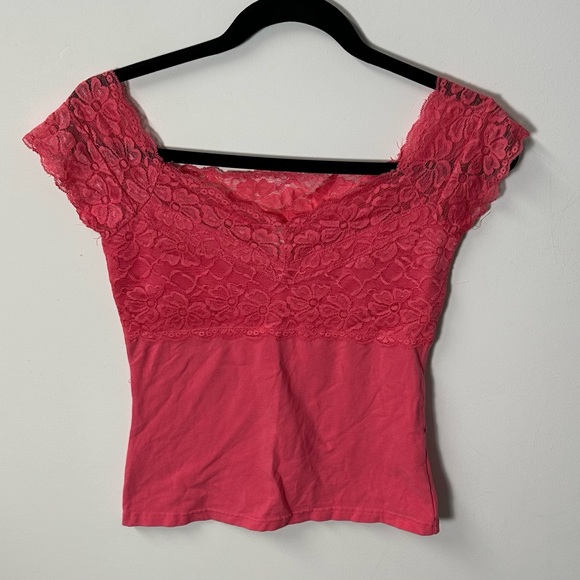 Streetwear Society Tops - Y2K SWS women's pink lace off shoulder slim fit top, S.